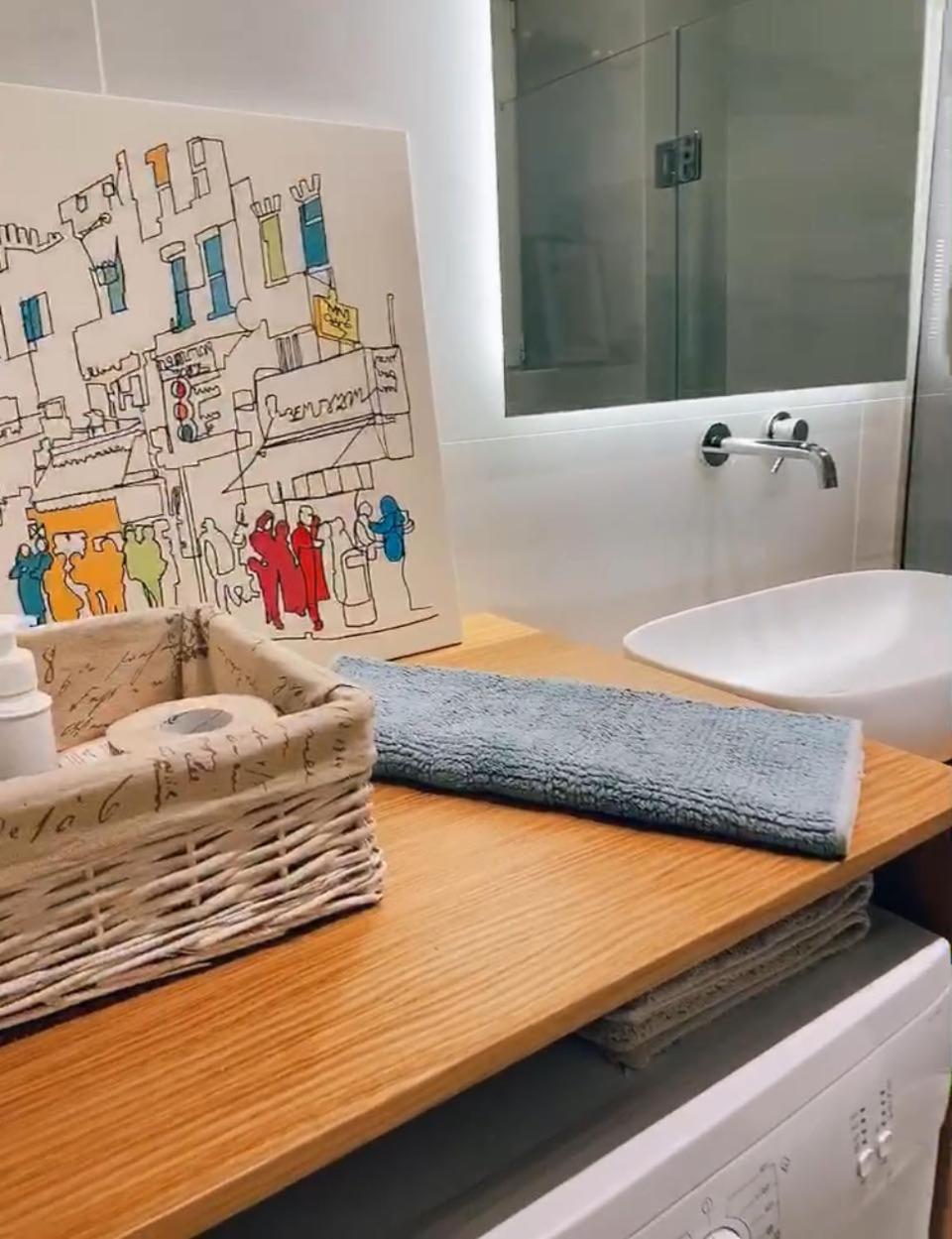 Cozy Newly Renovated 1 Bedroom Apartment In The Heart Of アテネ エクステリア 写真